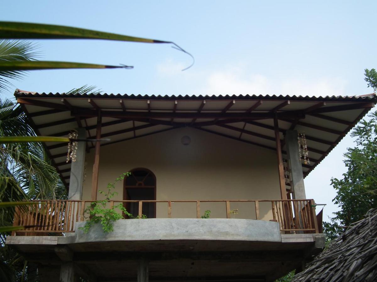 Coconut Island Villa Tangalle Exterior photo